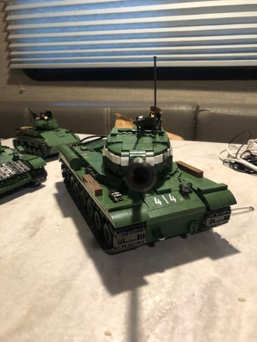 Customer photo review of IS-2 Heavy Tank | 1703 PCS