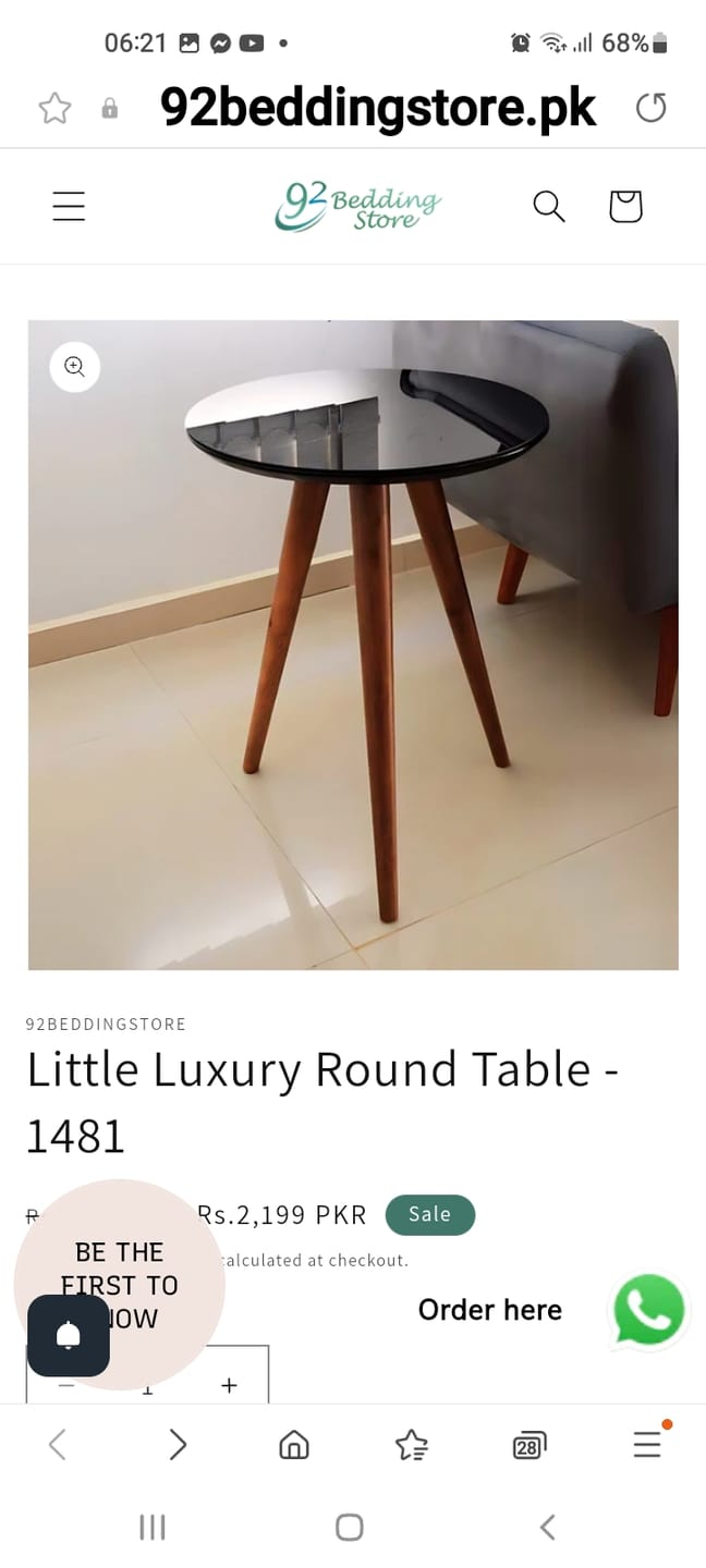 Customer photo review of Little Luxury Round Table - 1481