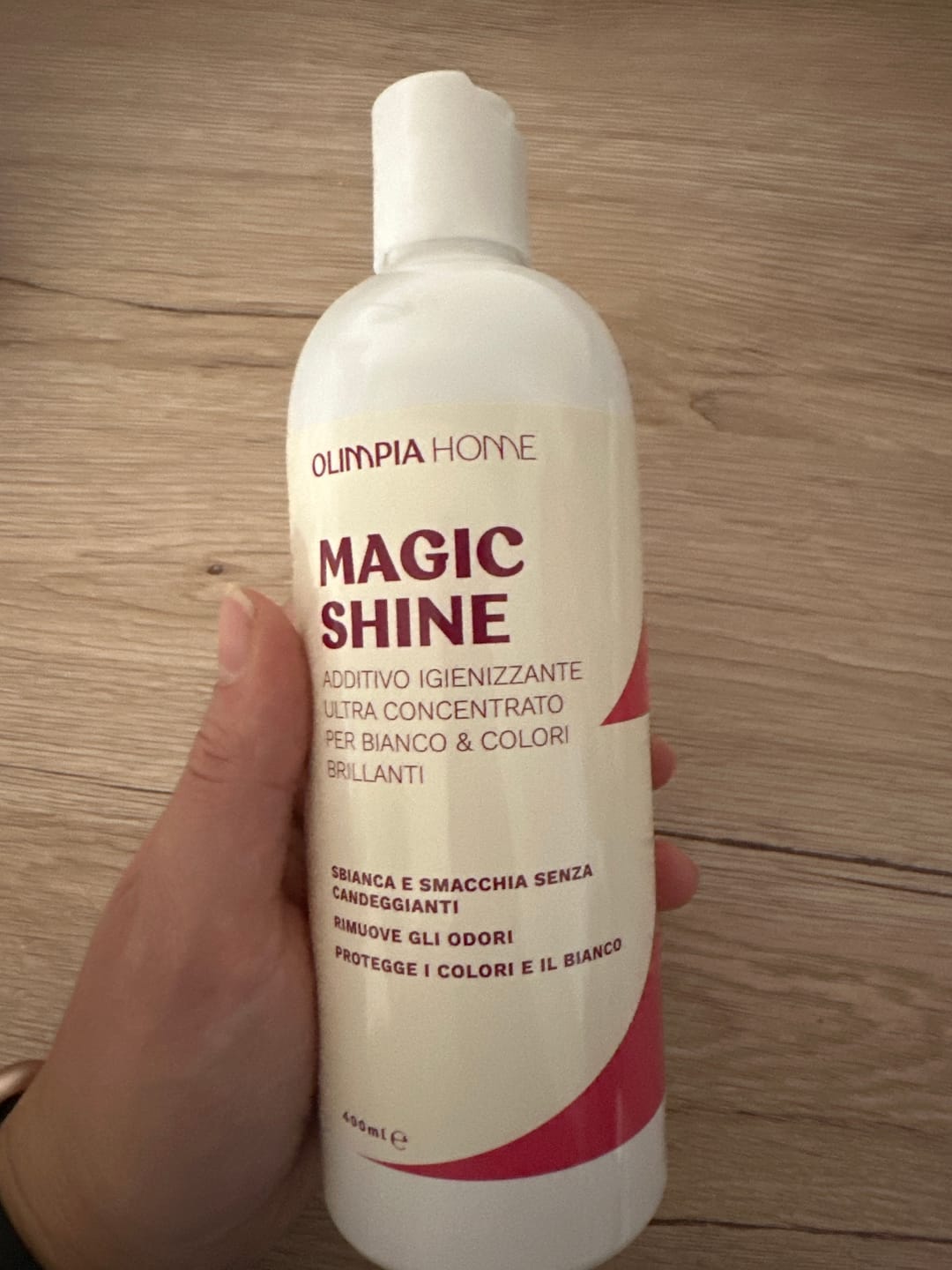 Customer photo review of Magic Shine - Additivo Igienizzante Ultra Concentrato per Bianco & Colori Brillanti Ml.400