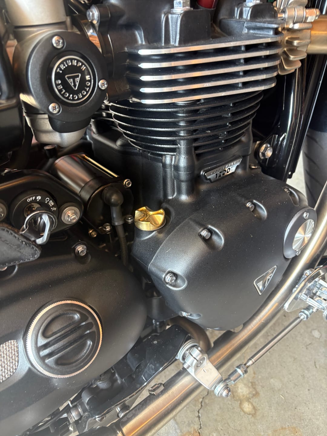 Customer photo review of Triumph Machined Brass Oil Filler Cap - Brogue Moto