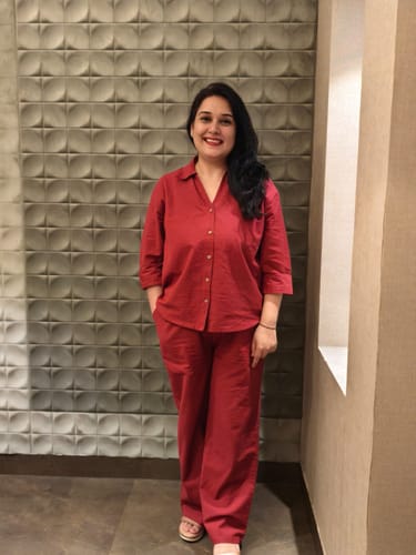 Customer photo review of Linen Blend Relaxed Fit Co-ord Set in Maroon