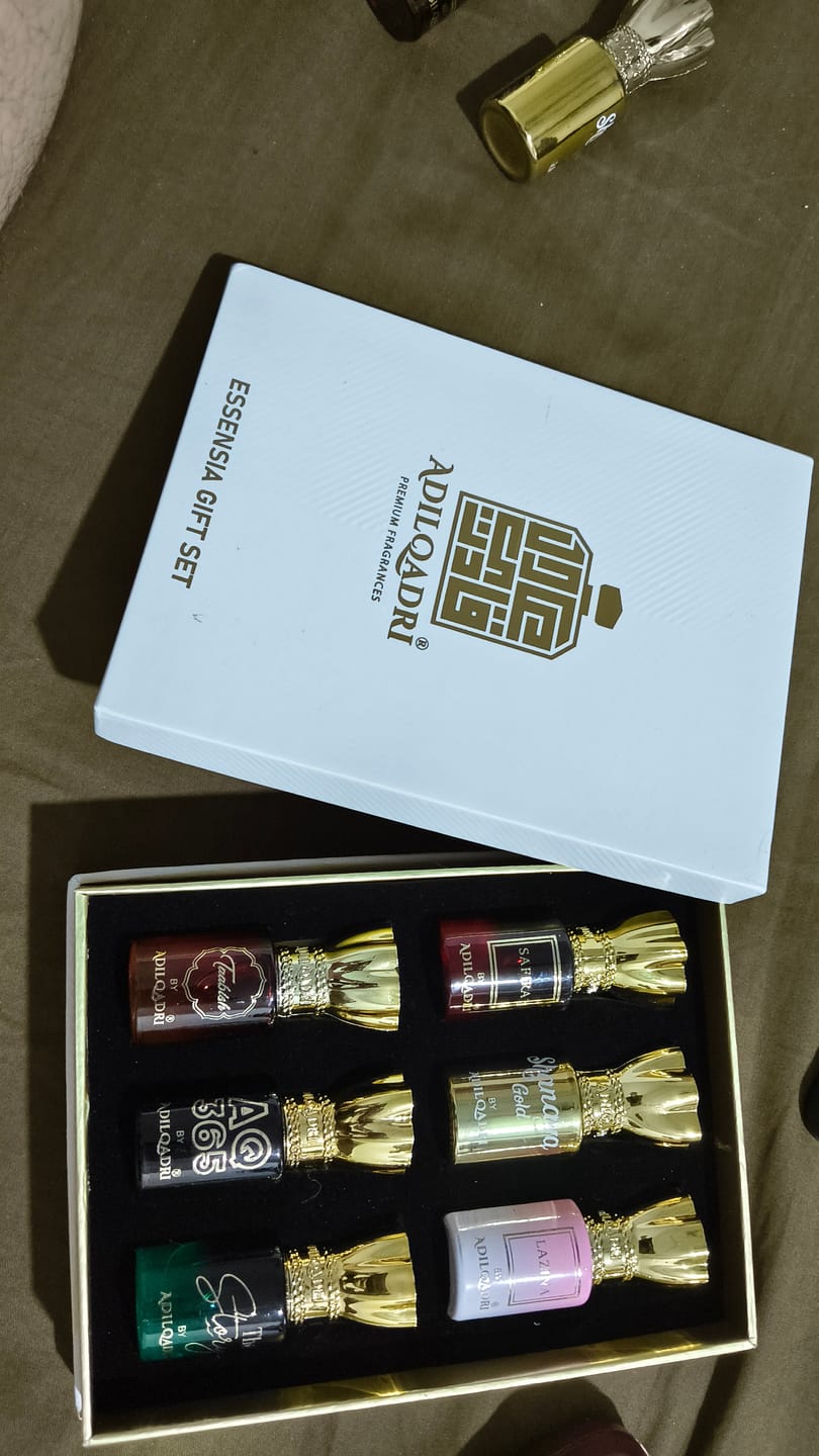Customer photo review of Essensia Luxury Attar Perfume Gift Set (6 x 5.5Ml)