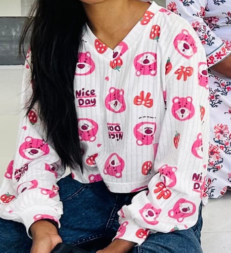 Customer photo review of Berry Bear Hugs Balloon Sleeve Crop Pullover