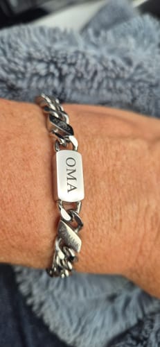 Customer photo review of Familieschakel Armband Voor Oma