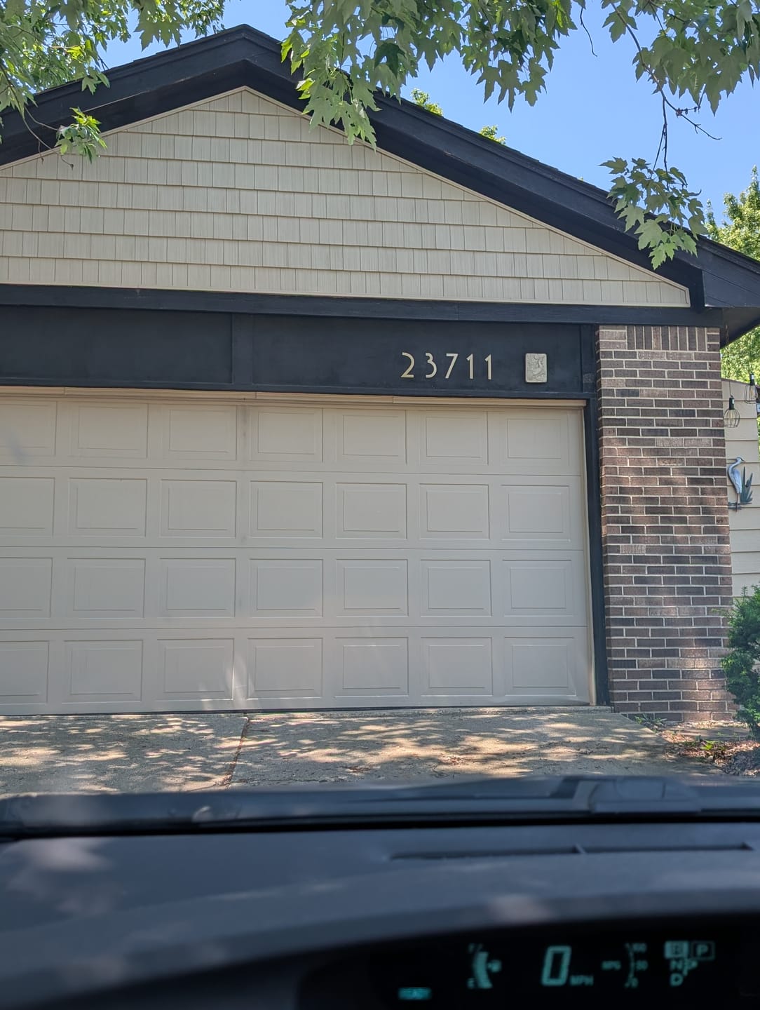 Customer photo review of Custom Metal House Numbers - 20+ Color Options