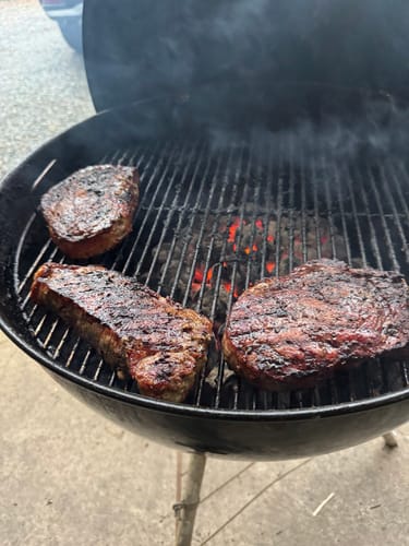 Customer photo review of USDA Choice Family Steak Pack