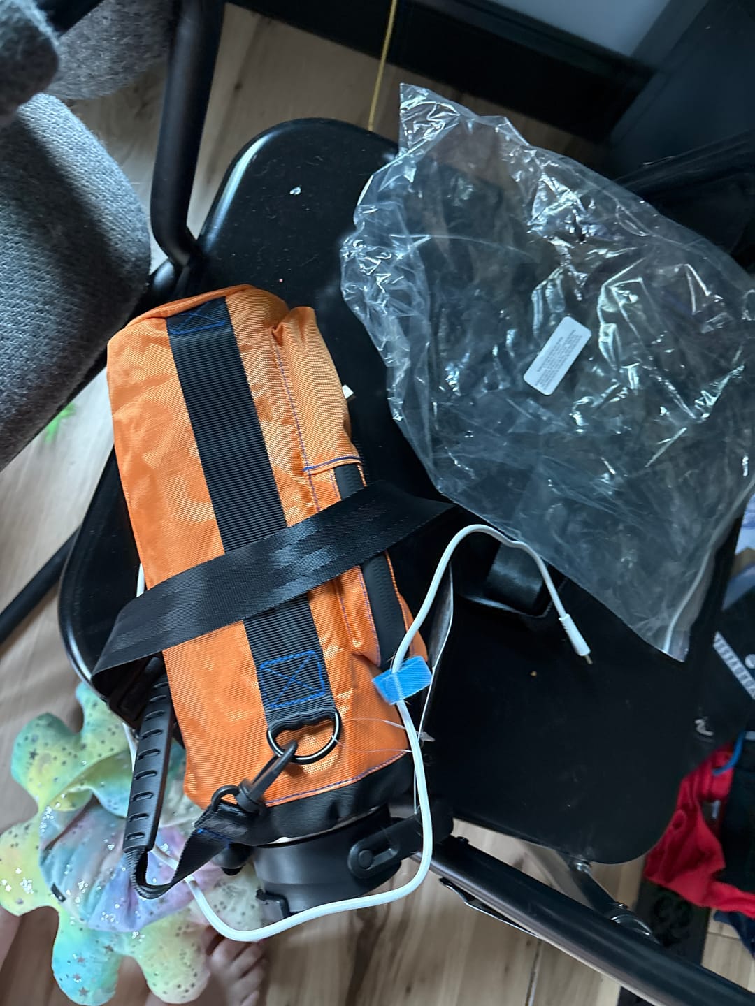 Customer photo review of Hydro Carrier & Stainless Steel Hydro Vessel Water Bottle Combo Pack - Various Sizes