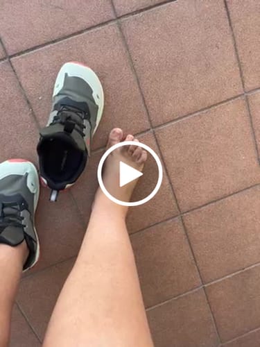Customer video review of Stratus - Zapatos De Punta Ancha