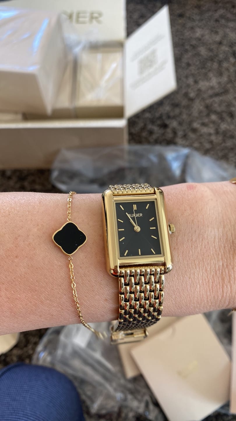 Customer photo review of Olivia Gold Black