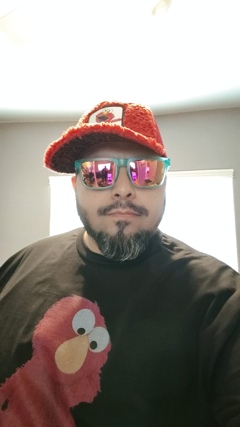 Customer photo review of OVERLORD X Sesame Street: Elmo