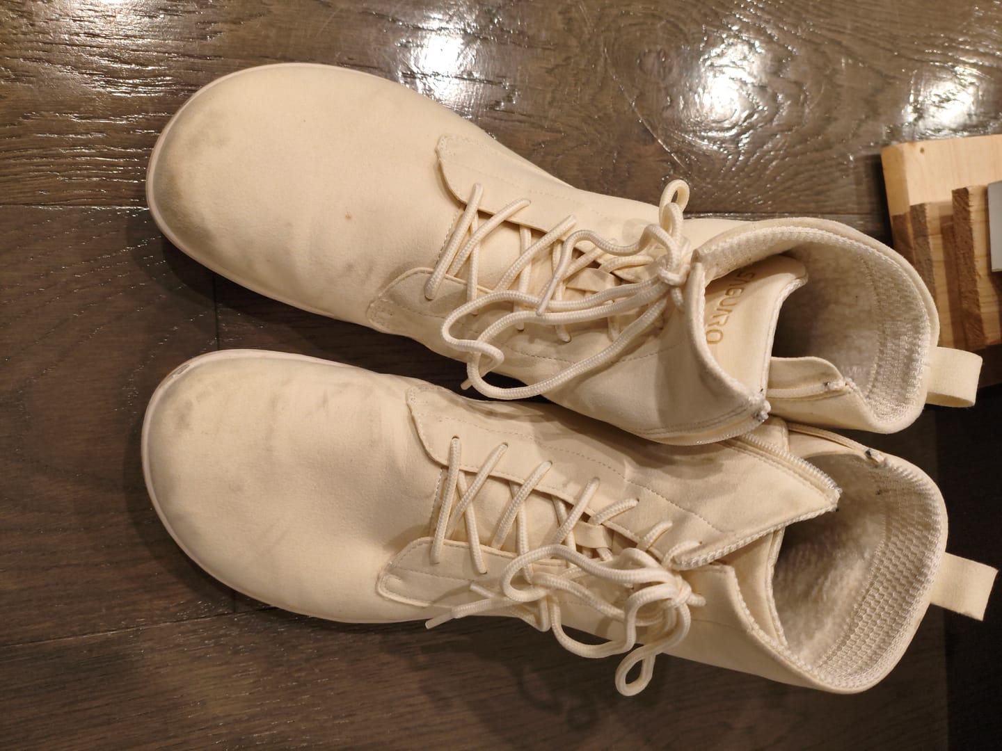 Customer photo review of Ambition II - Winter Barefoot Boots - Beige/Light Gray