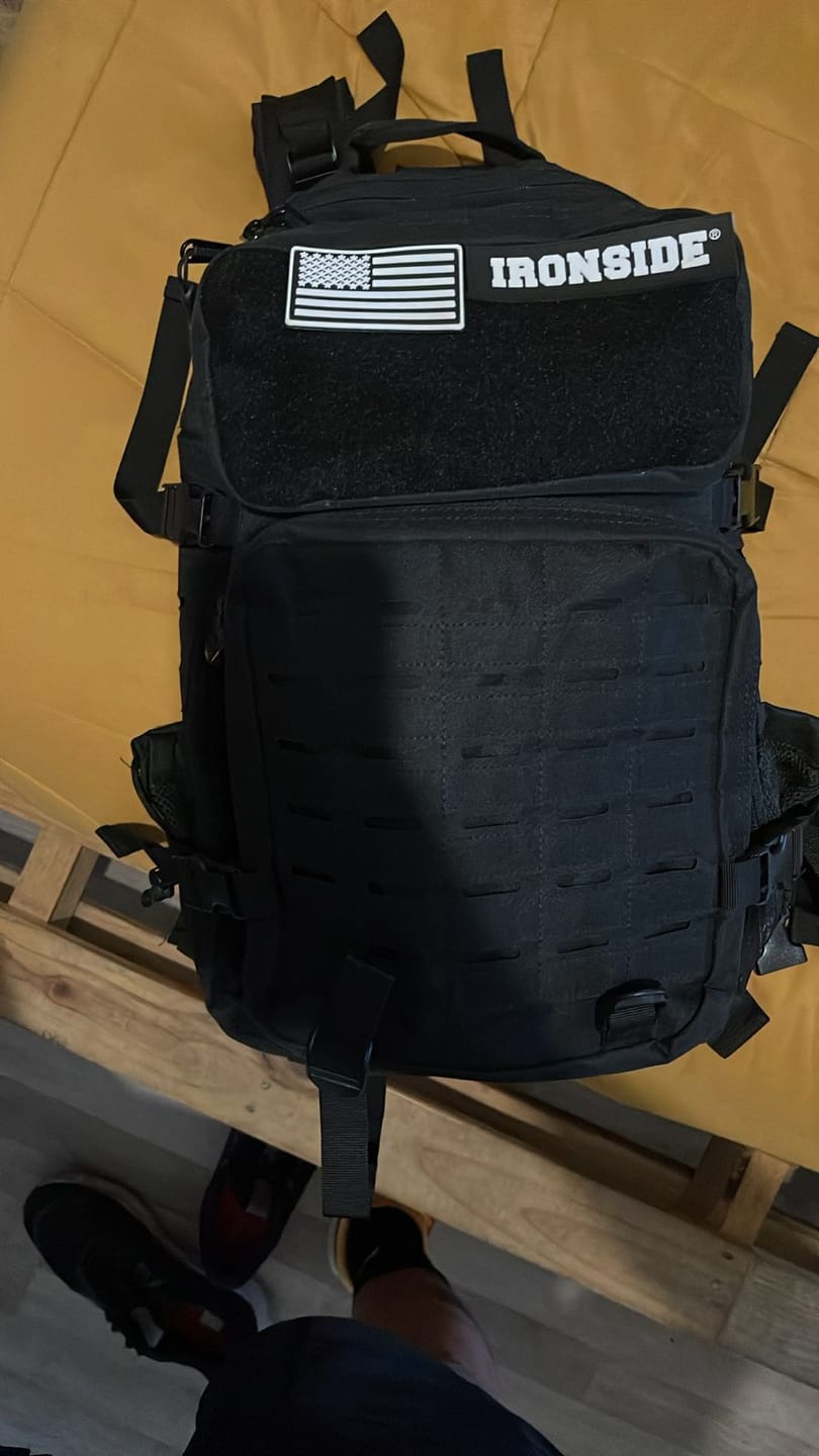 Customer photo review of Mochila IRONSIDE