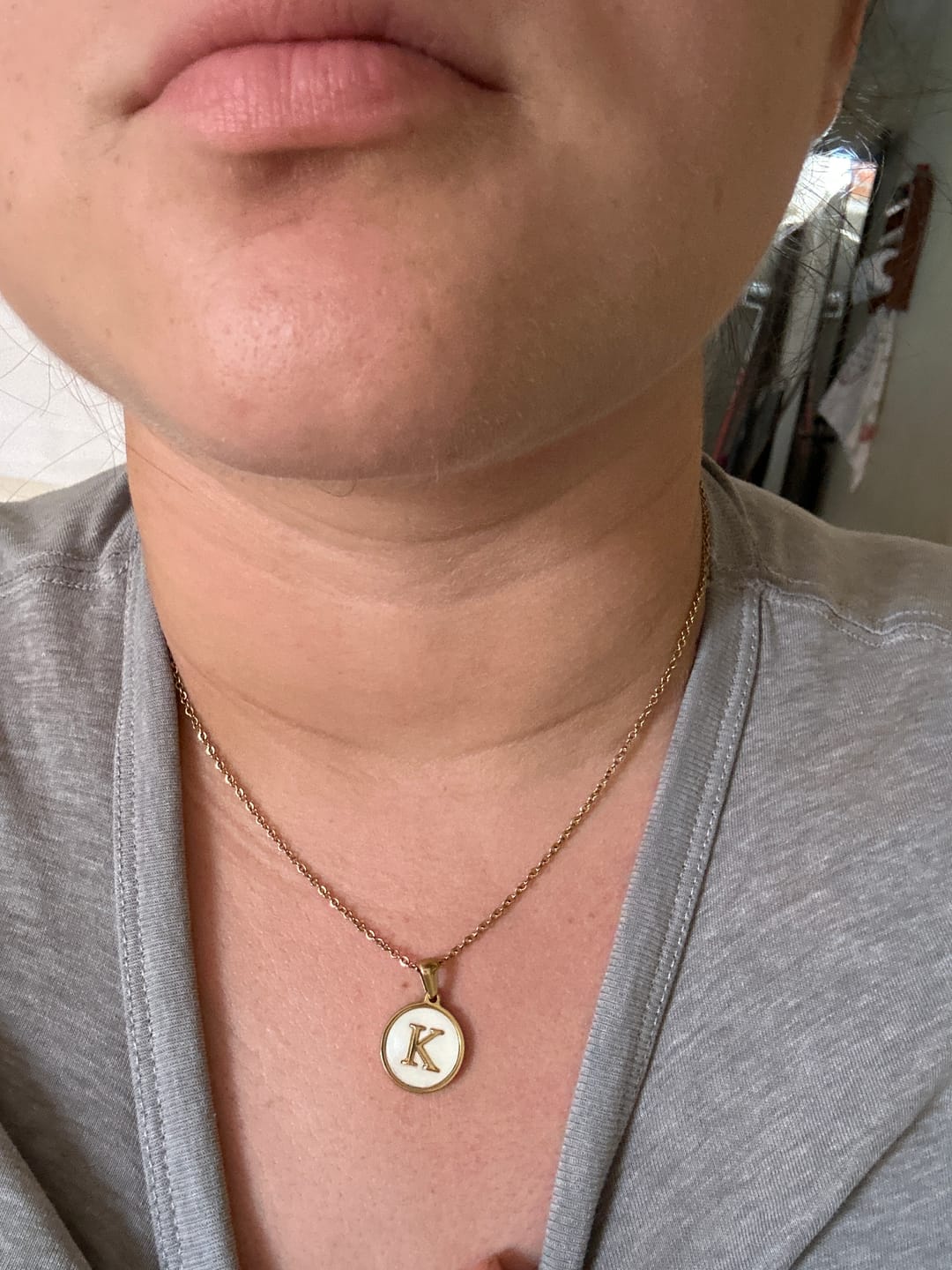 Customer photo review of Charm Corazon Birthstone Dorado