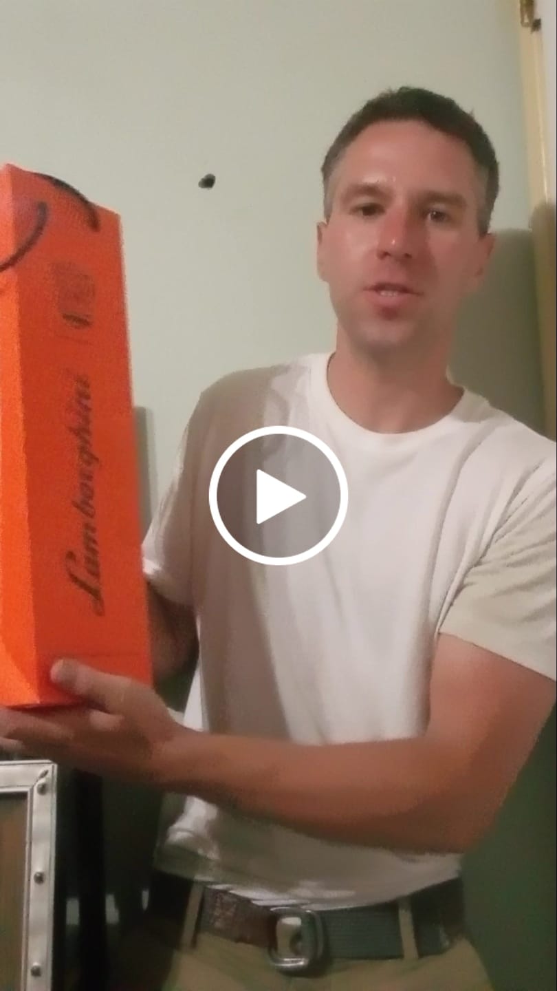 Customer video review of Lamborghini: Torami Umbria Red with Gift Set