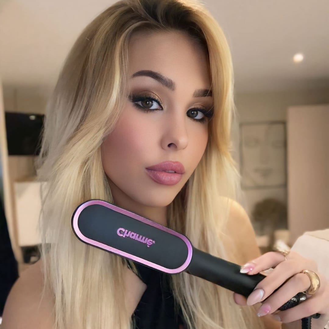 Customer photo review of Charmé Halo Pro – Ultimate One-Pass Straightening Brush