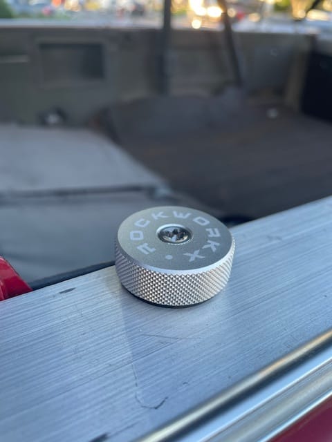 Customer photo review of FORD BRONCO 4 DOOR 10 PIECE SET, 8 Hard Top Quick Removal Fastener Thumb Screws, integrated D Ring Billet Aluminum + 2 Torx  T40 Forward Bolts