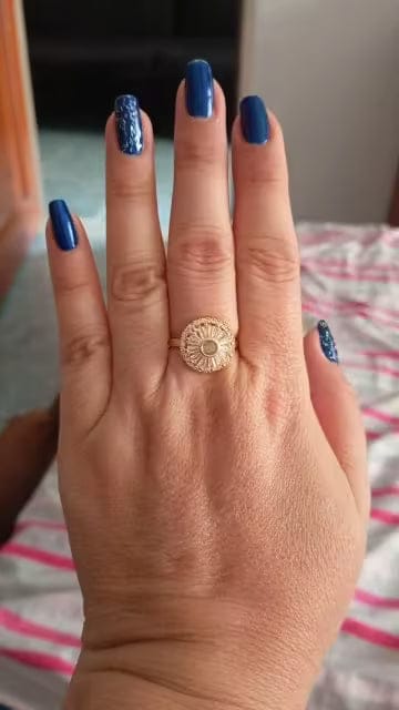 Customer photo review of Flower Anxiety Spinner Ring