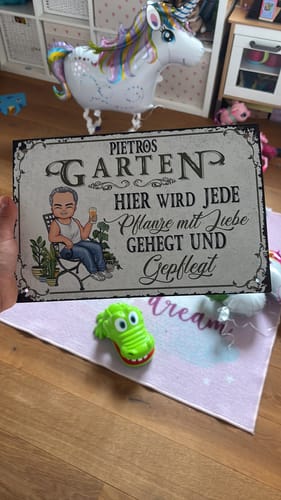 Customer photo review of Personalisiertes Gartenschild mit Namen Anpassbar