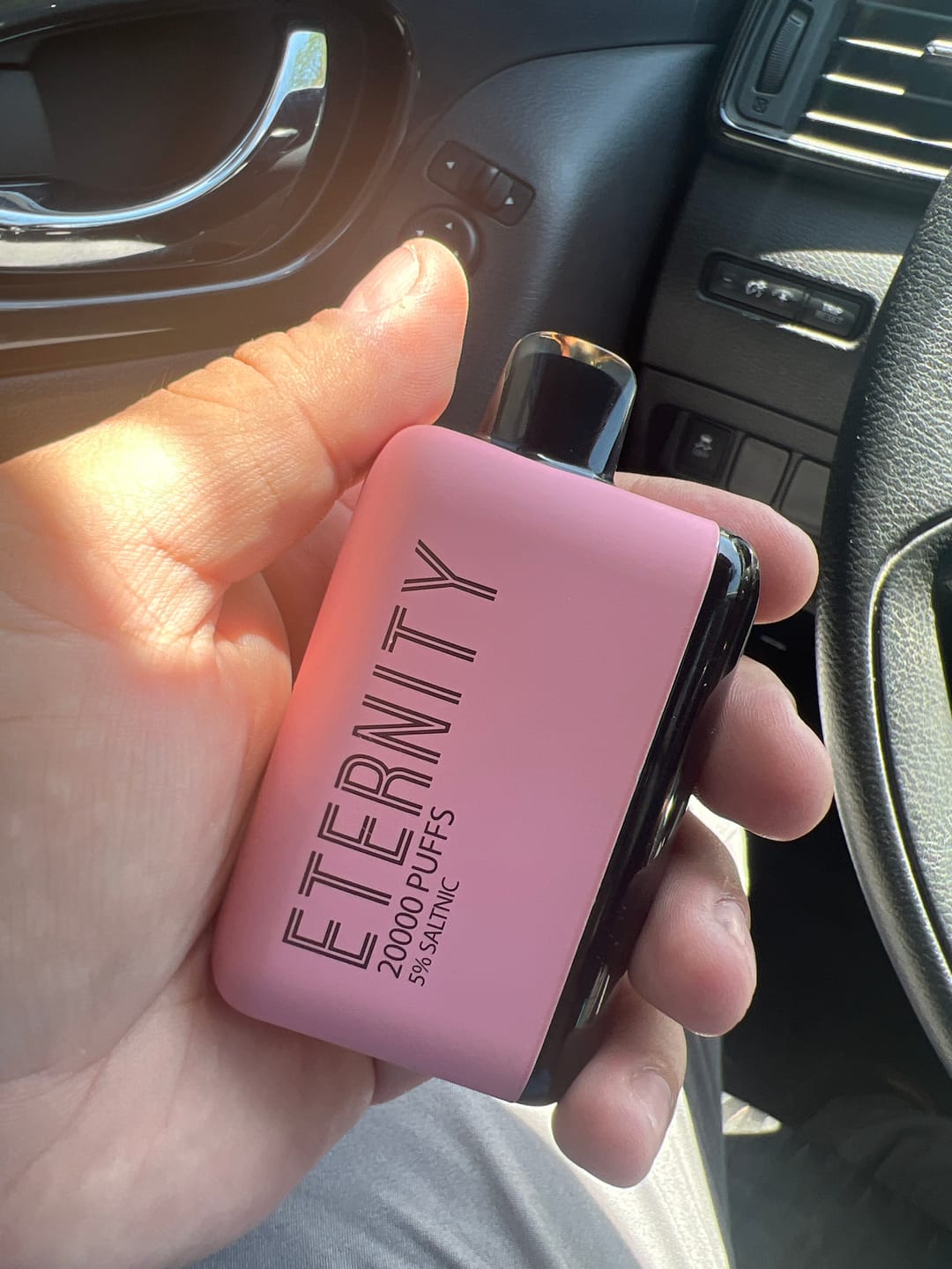 Customer photo review of Fume Eternity 20K Puffs 5%