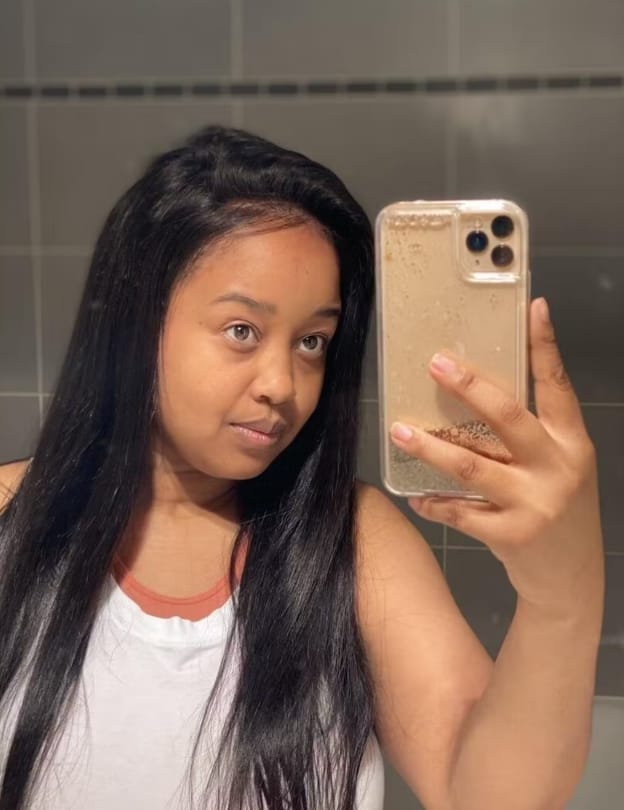 Customer photo review of MORE FACE 13x6 Lace Frontal Wig Preplucked Straight Human Hair Wigs With Baby Hair