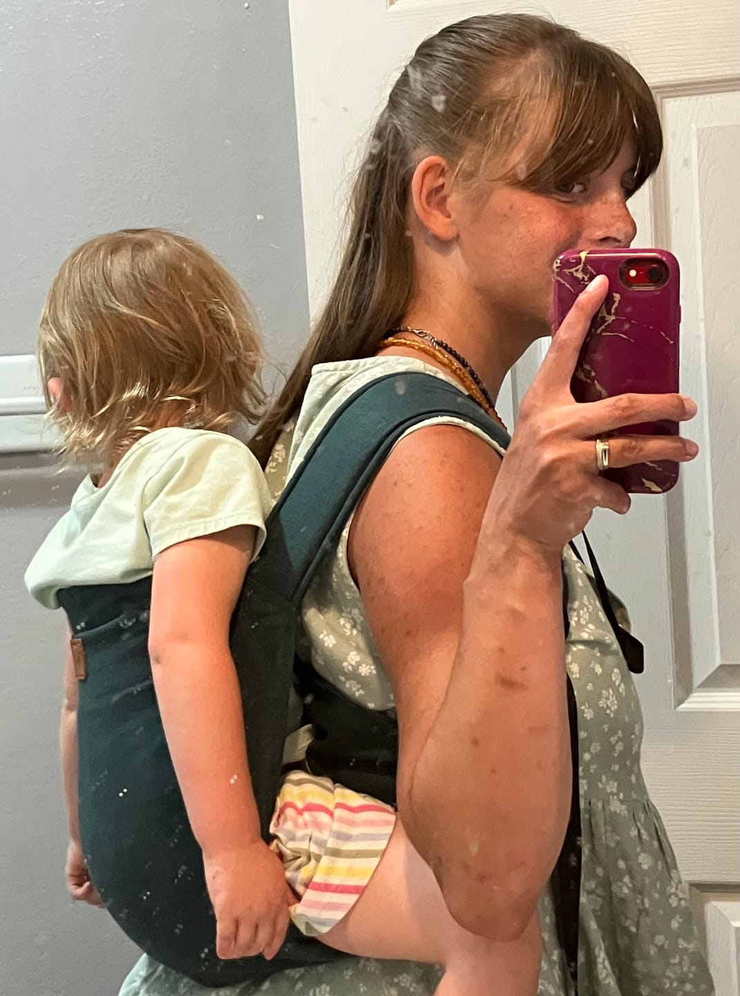 Customer photo review of Toddler Onbuhimo