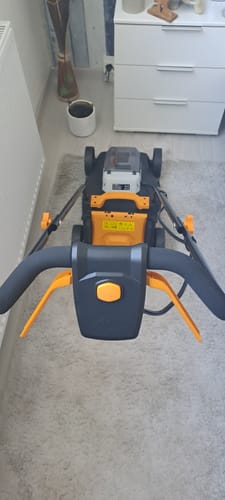 Customer photo review of 18V Starter Set Including 2.0Ah Battery + 2.4A Charger