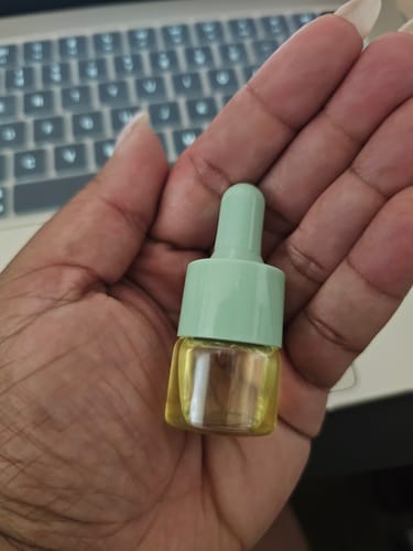 Customer photo review of Scent Sample & Reusable GLAZE Dropper