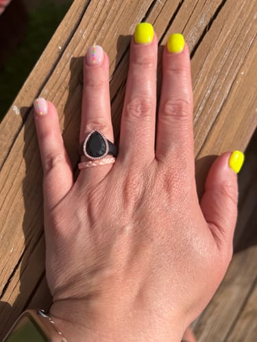 Customer photo review of Oversize Pear Silicone Ring with Metal Frame & Stones by Rinfit
