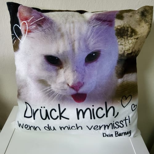 Customer photo review of Drück mich, wenn du mich vermisst - Individuelles Kissen