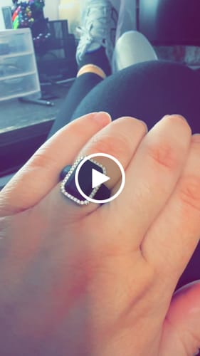 Customer video review of Emerald Silicone Ring with Metal Frame & Stones | Elegant & Durable by Rinfit