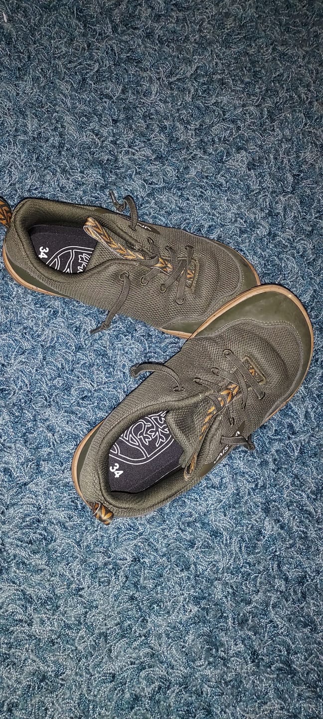 Customer photo review of Vaistoa Kiva lasten paljasjalkatennarit
