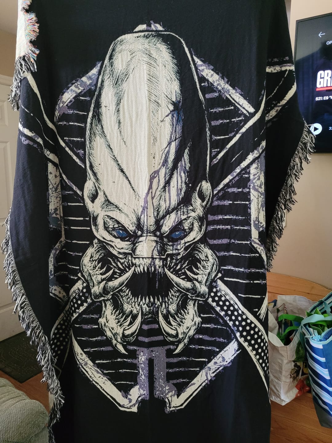 Customer photo review of Xeno Mode (Woven Blanket)
