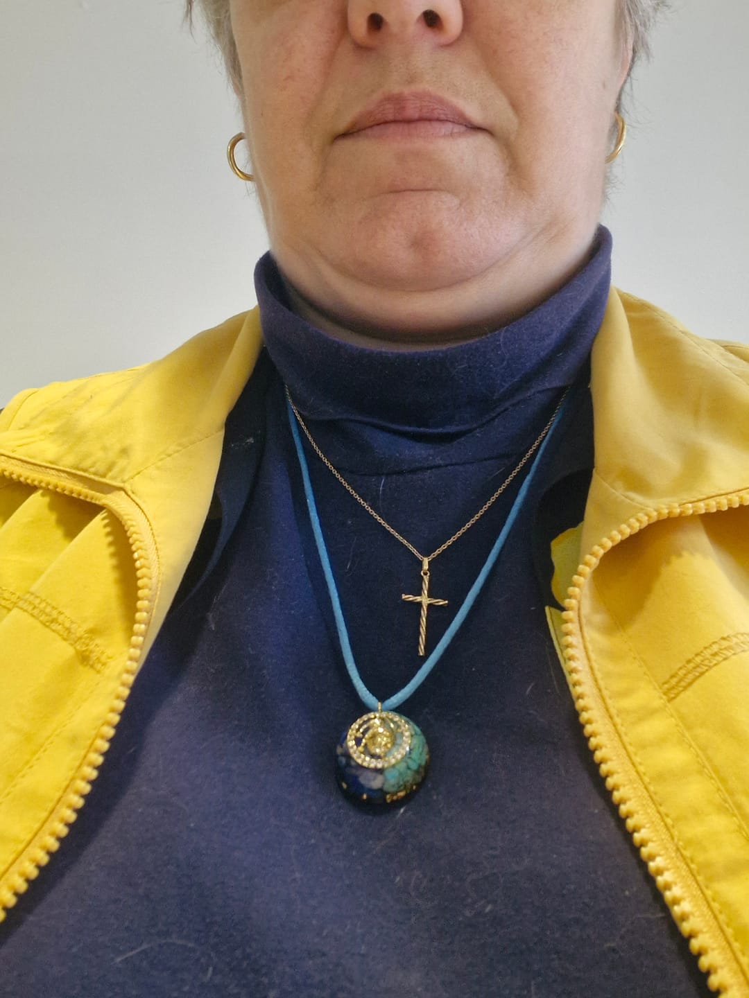 Customer photo review of Pendentif Orgonite "Signe Astrologique" en Pierre Naturelle