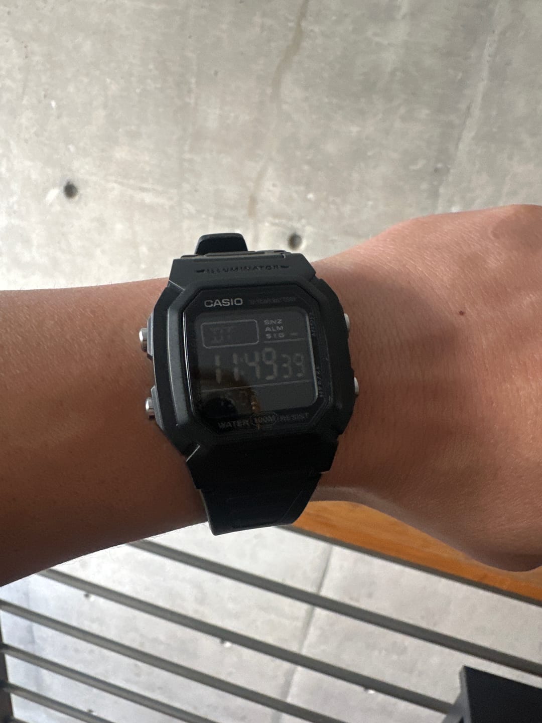 Customer photo review of Reloj Casio Vintage W-800H-1B Negro Pantalla Negativa