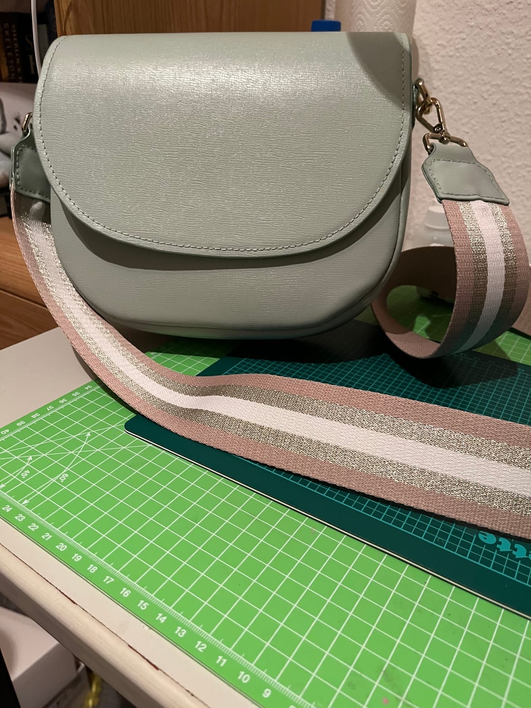 Customer photo review of DIY-Box: The Modern Saddle