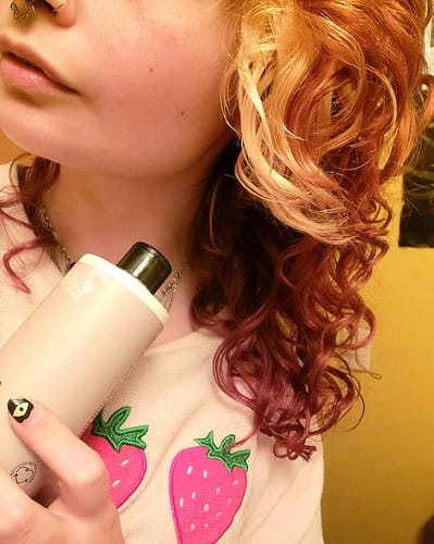 Customer photo review of Gel Líquido Fijación Fuerte Termoprotector Hairstyling 44 Mood