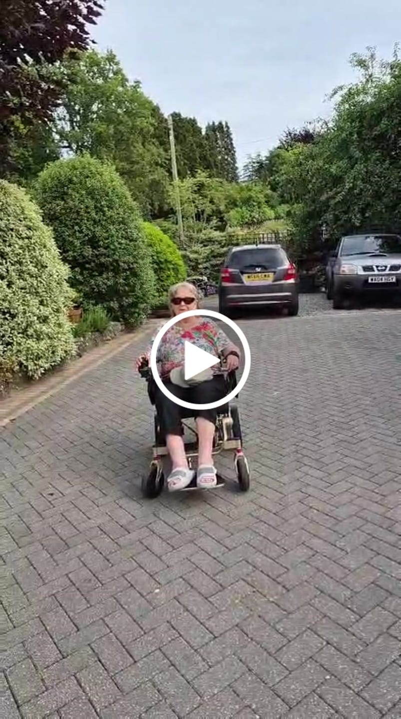 Customer video review of Wide-Seat Electric Wheelchair Powerchair Freedom Elite ST