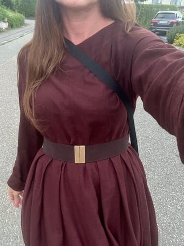 Customer photo review of A line long sleeves brown linen dress for spring 1700#