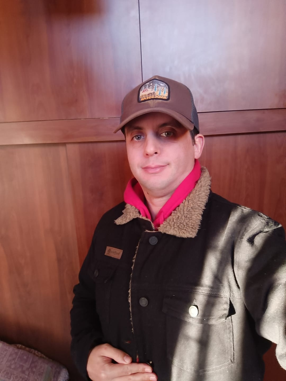 Customer photo review of Chaqueta Foresta Hombre