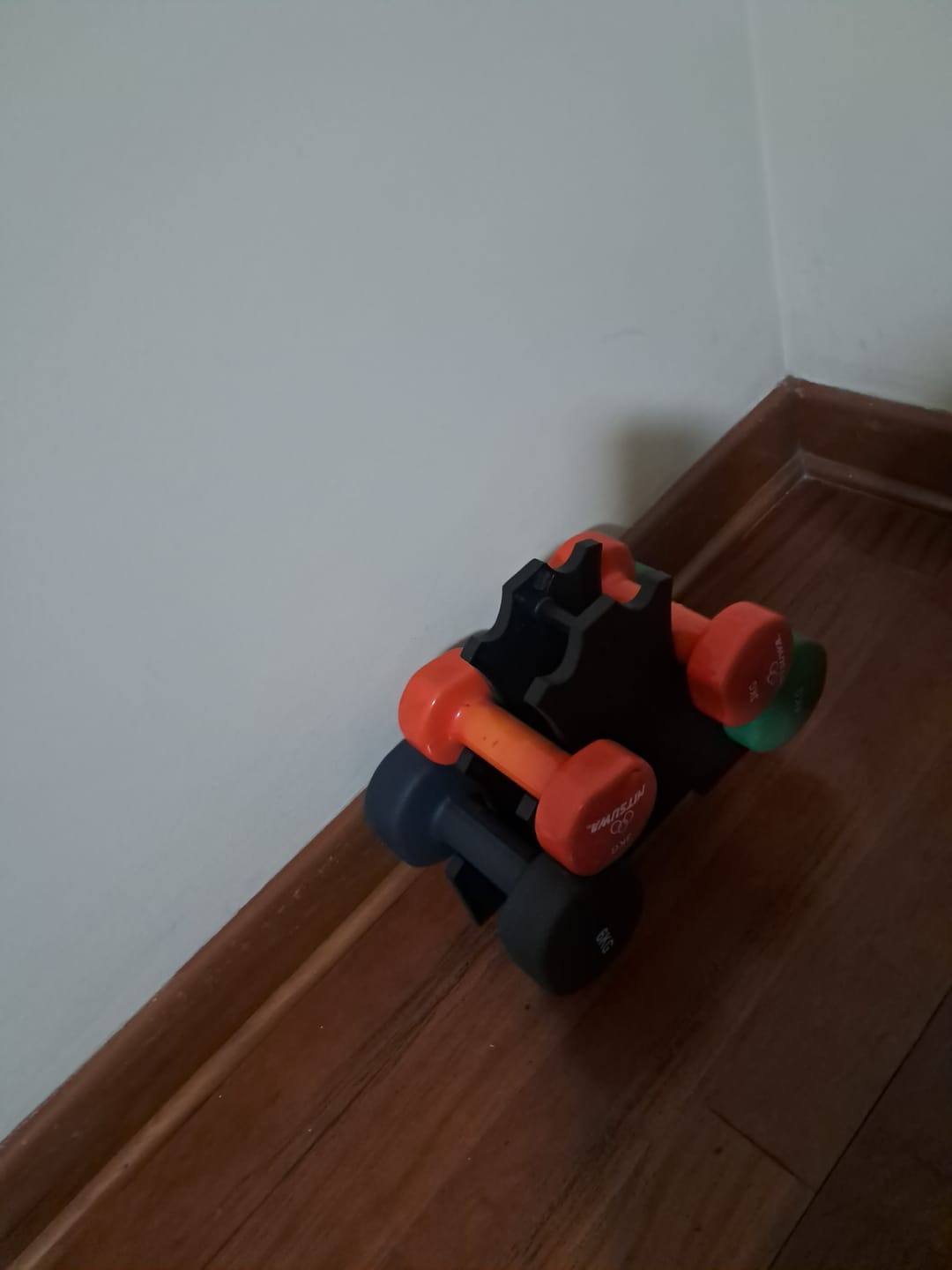 Customer photo review of Rack de PVC de 3 niveles