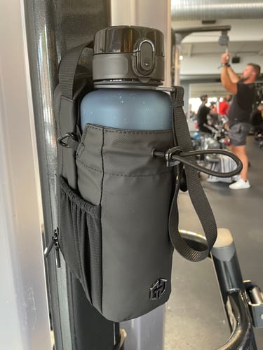 Customer photo review of Magnetic-Bottle-Bag – fürs Gym & unterwegs