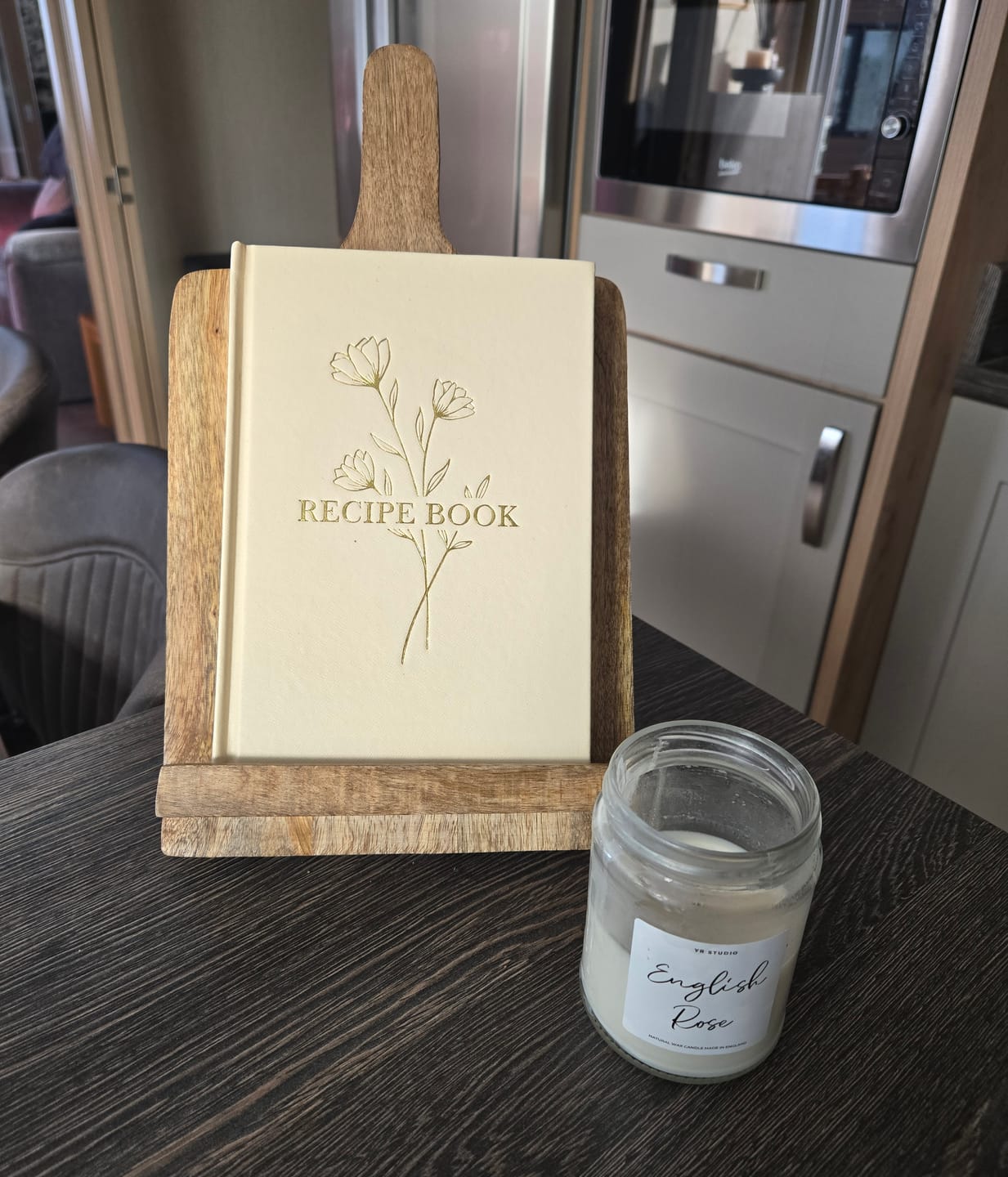 Customer photo review of Rustic Recipe Book Stand