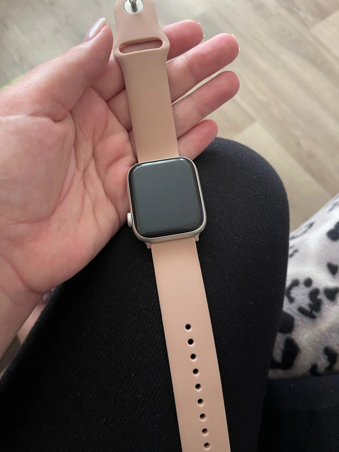 Customer photo review of Apple Watch Silicone Strap - Comfortable Waterproof Band