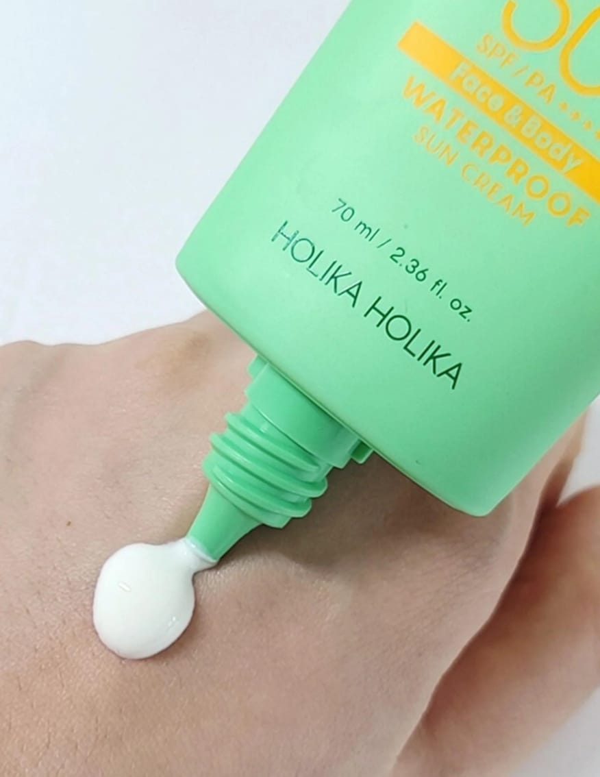 Customer photo review of Ūdensnoturīgs saules aizsargkrēms ar alveju Holika Holika Aloe Waterproof Sun Cream SPF 50+ PA ++++