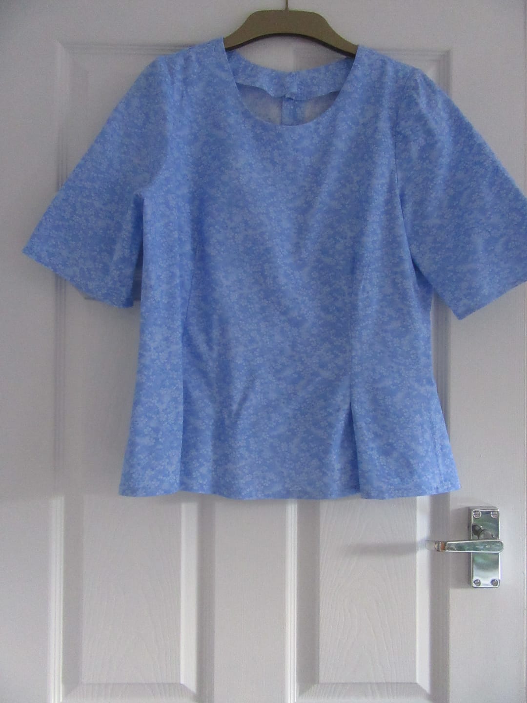 Customer photo review of Mini Oriental Flowers Craft Cotton Blender Fabric - John Louden