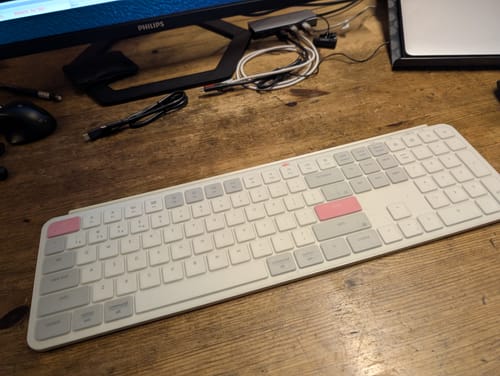 Customer photo review of Keychron B6 Pro 超薄無線鍵盤(注音/英文版本)