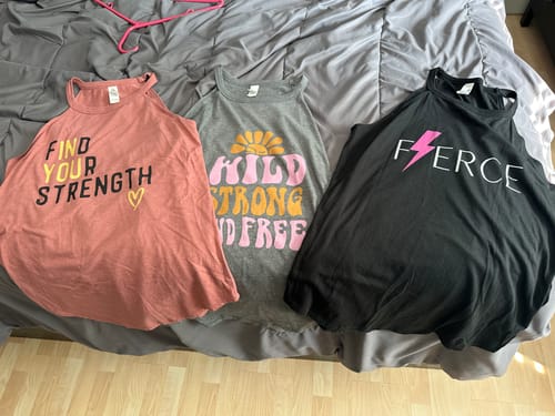 Customer photo review of GRAB BAGS Rocker Tank Top