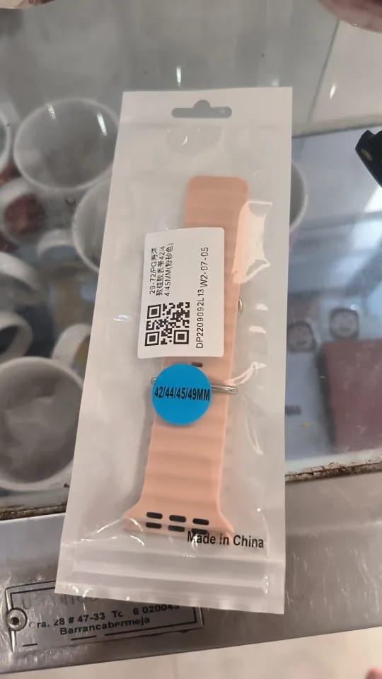 Customer photo review of Apple Watch Silicone Strap - Soft Waterproof and Breathable