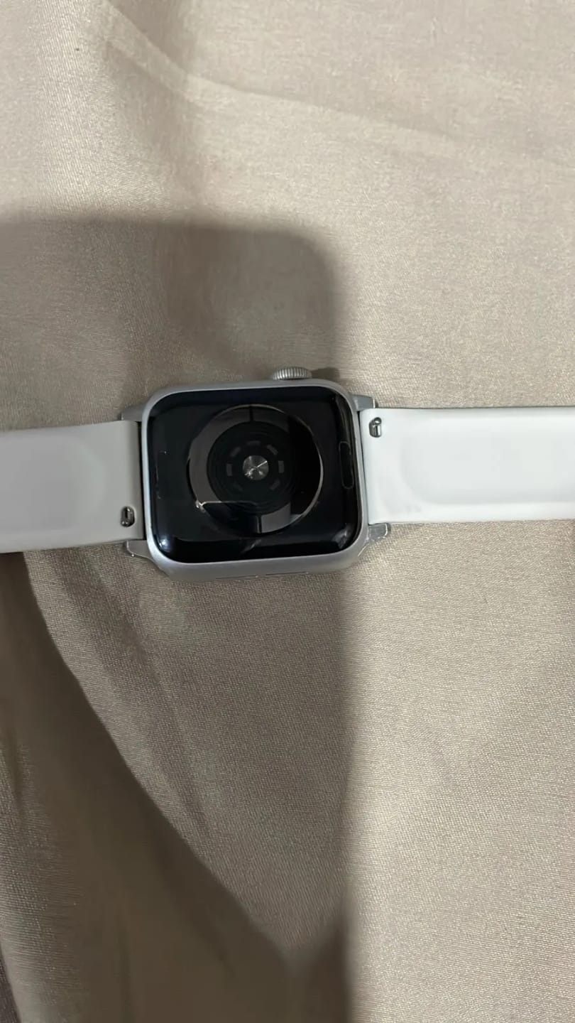 Customer photo review of Apple Watch Silicone Strap - Comfortable Waterproof Band