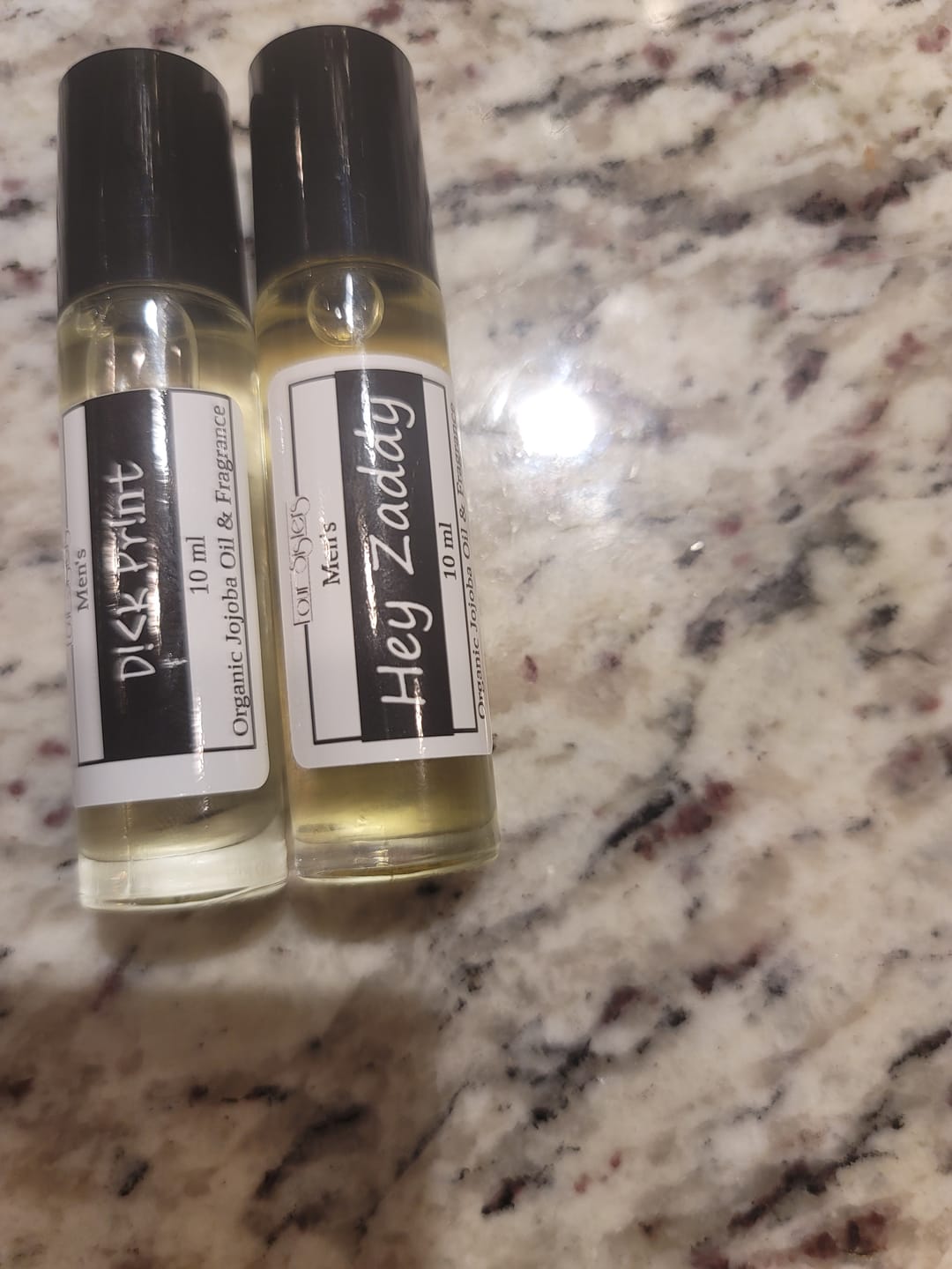Customer photo review of Men's Cologne Oil Roller
